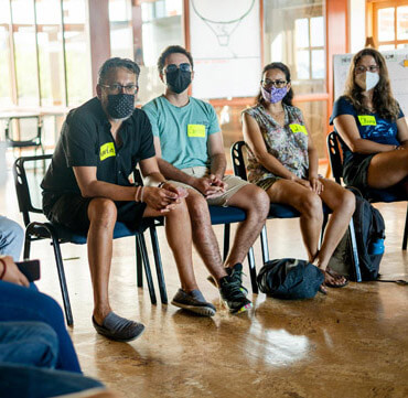 Participantes ratifican su compromiso con la visión y prototipos del sistema de alimentos del mar de Galápagos. 1